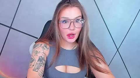 Snapshot of mousemother chatting on October 19, 2025, 8:04 am Carolina online show from October 19, 2025, 8:04 am