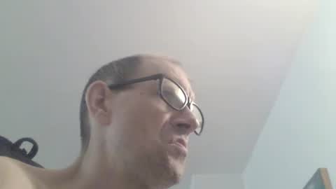 Frederik online show from October 11, 2025, 10:47 am