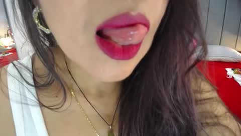 moxa hot online show from February 24, 2026, 4:49 pm