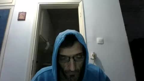 mppempis81 online show from April 25, 2026, 8:17 pm