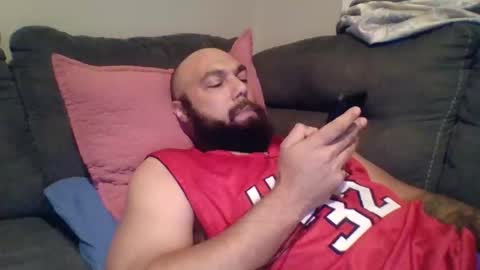 Snapshot of mr8plus chatting on November 5, 2025, 10:10 pm Mr8 online show from November 5, 2025, 10:10 pm