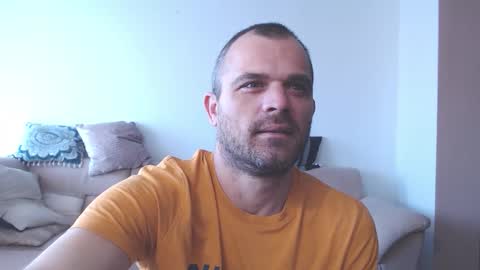 mr_alpacino online show from December 19, 2025, 8:32 am