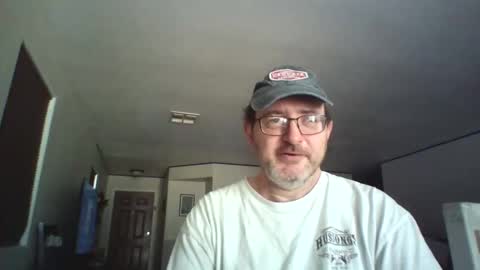 MrAnonymou57 online show from April 16, 2026, 3:57 pm