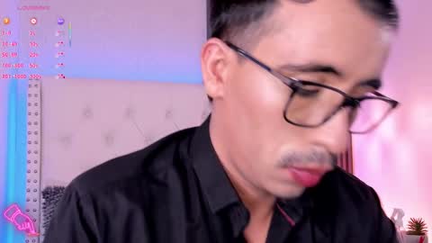 Snapshot of mr_aronnn chatting on September 25, 2025, 10:30 am Aaron. online show from September 25, 2025, 10:30 am