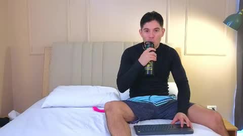 Danny  Aleja online show from April 29, 2026, 6:03 pm