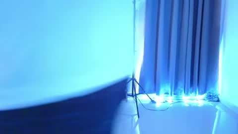 Snapshot of mr_danni_ chatting on July 29, 2026, 4:05 pm Danny Aleja online show from July 29, 2026, 4:05 pm