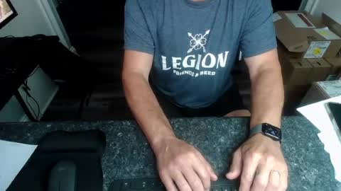 Snapshot of mr_e_solved chatting on July 27, 2026, 11:12 pm just me online show from July 27, 2026, 11:12 pm