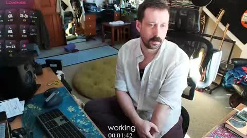 ninko online show from February 26, 2025, 2:57 pm