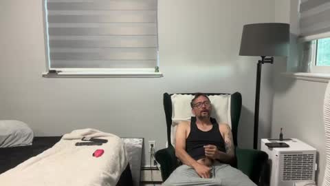 Snapshot of mr_halfling chatting on June 18, 2026, 12:53 pm mr_halfling online show from June 18, 2026, 12:53 pm