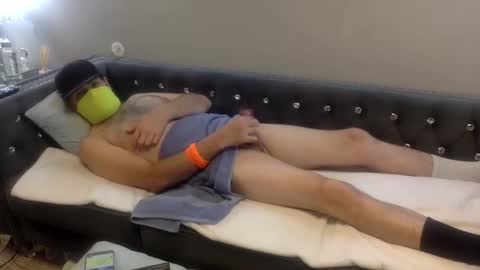 Snapshot of mr_little_1 chatting on May 15, 2026, 12:28 am property of ....... online show from May 15, 2026, 12:28 am