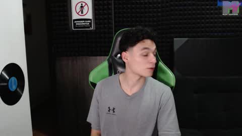 Call me Angel please online show from December 20, 2025, 1:23 am