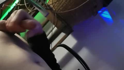 Snapshot of mr_longnight chatting on October 26, 2025, 5:13 am mr_longnight online show from October 26, 2025, 5:13 am