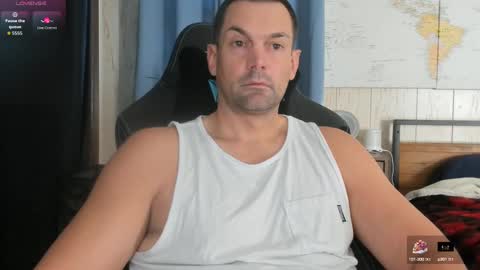 Snapshot of mr_mac69 chatting on October 2, 2025, 5:09 pm Cam online show from October 2, 2025, 5:09 pm