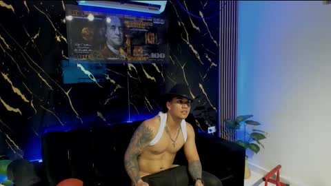 mr_maximo online show from February 24, 2026, 1:25 am