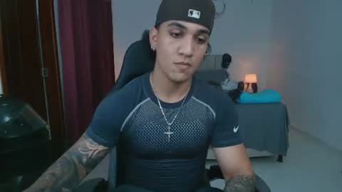 mr_maximo online show from June 27, 2026, 2:49 am