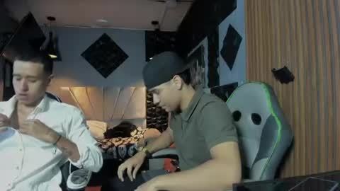 mr_mois online show from July 12, 2026, 5:20 am