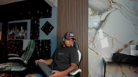 mr_mois online show from July 16, 2026, 6:08 am