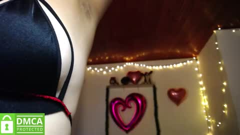 Snapshot of mr_mrscurie chatting on December 21, 2024, 10:51 pm Mr Mrs Curie online show from December 21, 2024, 10:51 pm