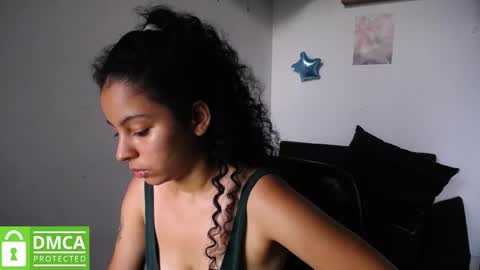 Snapshot of mr_mrscurie chatting on January 11, 2025, 10:40 pm Mr Mrs Curie online show from January 11, 2025, 10:40 pm