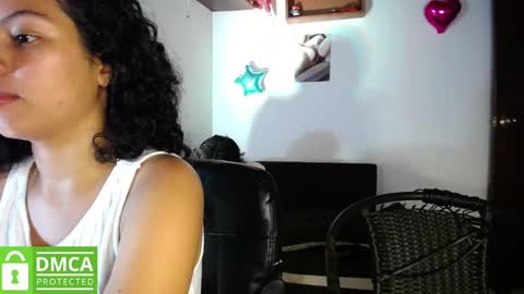 Snapshot of mr_mrscurie chatting on January 21, 2025, 1:29 am Mr Mrs Curie online show from January 21, 2025, 1:29 am