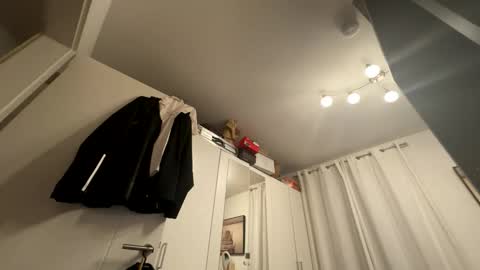 Snapshot of mr_niceguy100 chatting on September 28, 2025, 10:59 pm mr_niceguy100 online show from September 28, 2025, 10:59 pm