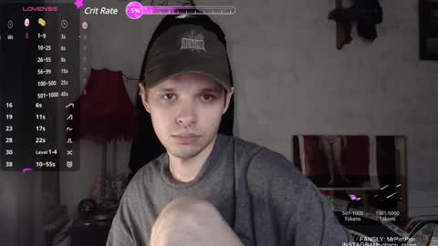 Snapshot of mr_pim_2_0 chatting on December 6, 2024, 9:21 am Nikita ------------- online show from December 6, 2024, 9:21 am