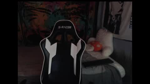 Snapshot of mr_strawberry chatting on September 30, 2025, 9:14 am mr_strawberry online show from September 30, 2025, 9:14 am