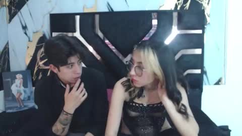 Snapshot of mrandmrsvixencs chatting on May 23, 2026, 3:56 am mrandmrvlxencs online show from May 23, 2026, 3:56 am