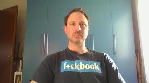 mravocado6 online show from January 7, 2026, 2:41 pm