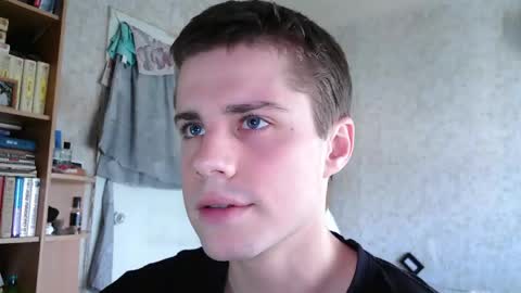 Snapshot of mrbepsik chatting on May 12, 2026, 10:34 am Mr Roman online show from May 12, 2026, 10:34 am
