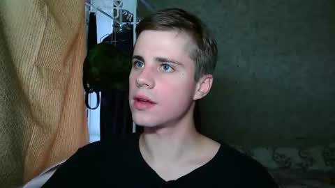 Snapshot of mrbepsik chatting on July 23, 2026, 4:38 pm Mr Roman online show from July 23, 2026, 4:38 pm