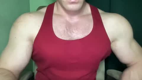 Snapshot of mrbiceps_23 chatting on February 3, 2025, 8:57 pm Mrbiceps23 online show from February 3, 2025, 8:57 pm