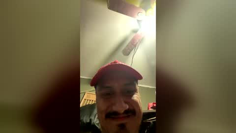 Snapshot of mrbigdickwillyy chatting on June 19, 2026, 11:14 am mrbigdickwillyy online show from June 19, 2026, 11:14 am