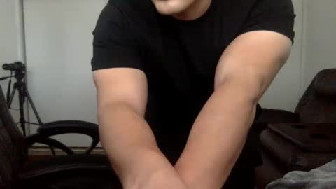 Snapshot of mrbree chatting on March 2, 2025, 12:09 am Mr Bree online show from March 2, 2025, 12:09 am