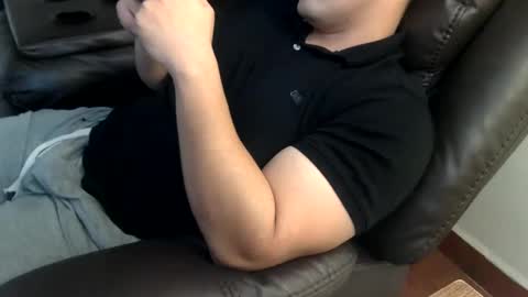 Snapshot of mrbree chatting on November 12, 2025, 6:41 pm Mr Bree online show from November 12, 2025, 6:41 pm