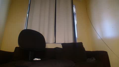 Snapshot of mrbrown_strong chatting on June 22, 2026, 3:31 pm mr brown online show from June 22, 2026, 3:31 pm