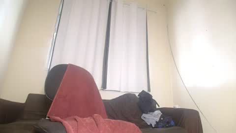 Snapshot of mrbrown_strong chatting on July 7, 2026, 3:27 pm mr brown online show from July 7, 2026, 3:27 pm