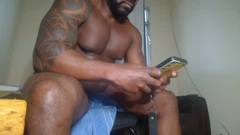 Snapshot of mrbrown_strong chatting on July 13, 2026, 1:14 pm mr brown online show from July 13, 2026, 1:14 pm