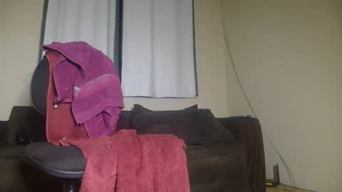 Snapshot of mrbrown_strong chatting on July 30, 2026, 12:42 am mr brown online show from July 30, 2026, 12:42 am