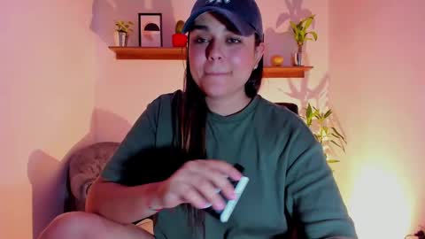 Laura online show from February 3, 2025, 2:14 am