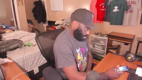 Snapshot of mrchuckdailyxxx chatting on October 9, 2025, 10:52 pm Chuck Daily online show from October 9, 2025, 10:52 pm