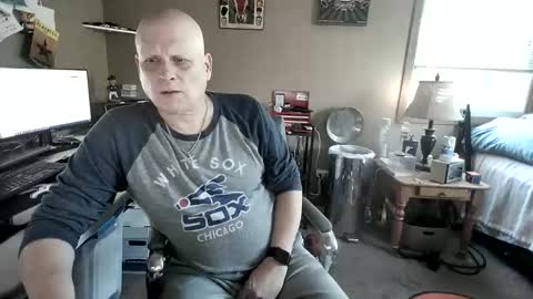 MrClean55 online show from November 3, 2025, 4:41 pm