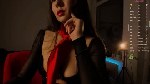 Snapshot of mrclsmira chatting on November 12, 2025, 9:36 pm Miraculous St. Mira online show from November 12, 2025, 9:36 pm