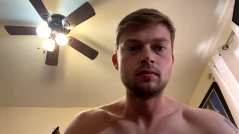 Snapshot of mrcoolguy68 chatting on December 22, 2024, 9:20 pm mrcoolguy68 online show from December 22, 2024, 9:20 pm