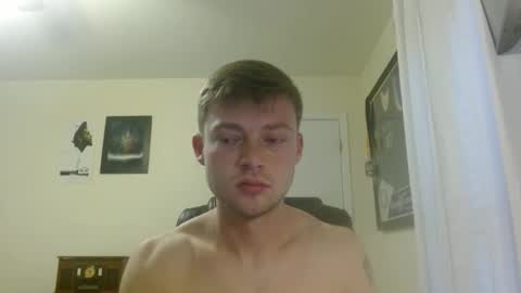 Snapshot of mrcoolguy68 chatting on January 22, 2025, 1:32 pm mrcoolguy68 online show from January 22, 2025, 1:32 pm