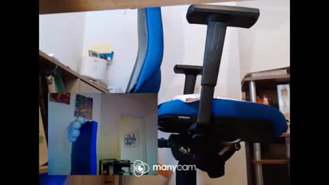 MrJohnsen1975 online show from June 22, 2026, 6:05 pm
