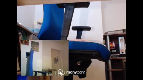 MrJohnsen1975 online show from June 27, 2026, 10:53 am