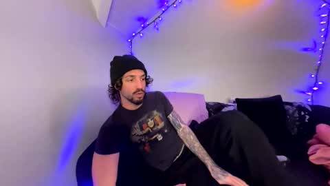 Snapshot of mrfanceypants chatting on November 6, 2025, 5:52 am mrfanceypants online show from November 6, 2025, 5:52 am