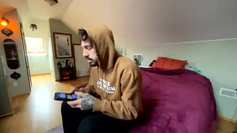 Snapshot of mrfanceypants chatting on November 23, 2025, 10:09 pm mrfanceypants online show from November 23, 2025, 10:09 pm