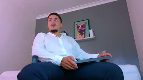 Snapshot of mrfox__ chatting on June 13, 2026, 7:23 pm Mr Fox online show from June 13, 2026, 7:23 pm
